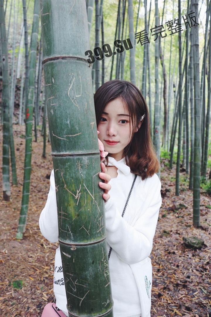 手上有活才有逼操！天津财经大学大二母狗 吴晶晶 跟男友谈恋爱期间被大一摄影学弟开发了 怼脸视频流出  第6张