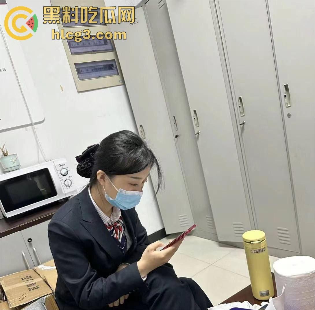 杭州泰隆银行美女员工黄晓蒨婚内放飞自我!出轨领导换妻玩SM,丈夫手机揭露惊天丑闻! 第6张 杭州泰隆银行美女员工黄晓蒨婚内放飞自我!出轨领导换妻玩SM,丈夫手机揭露惊天丑闻! 第6张