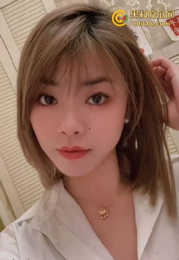 趁着家里没人,终于可以跟嫂子翻云覆雨一番,满足这饥渴已久的小骚货,高潮过后竟主动要求吞精! 第3张 趁着家里没人,终于可以跟嫂子翻云覆雨一番,满足这饥渴已久的小骚货,高潮过后竟主动要求吞精! 第3张