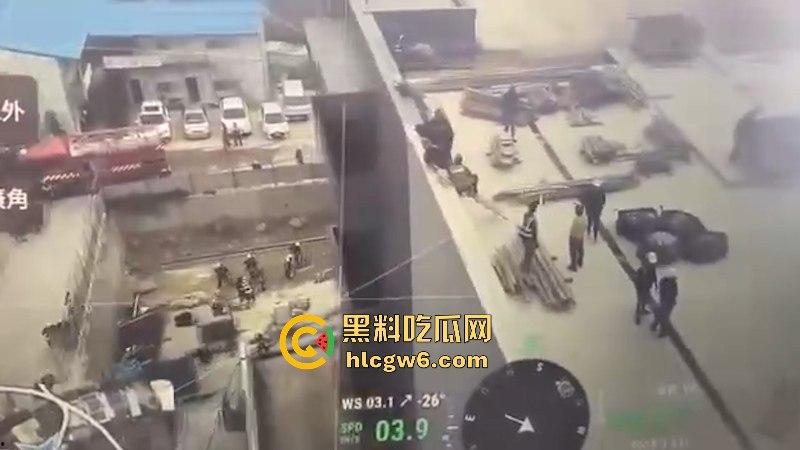 突发!台湾一超市仓库发生火灾 已致9死7伤 现场视频曝光! 第7张 突发!台湾一超市仓库发生火灾 已致9死7伤 现场视频曝光! 第7张