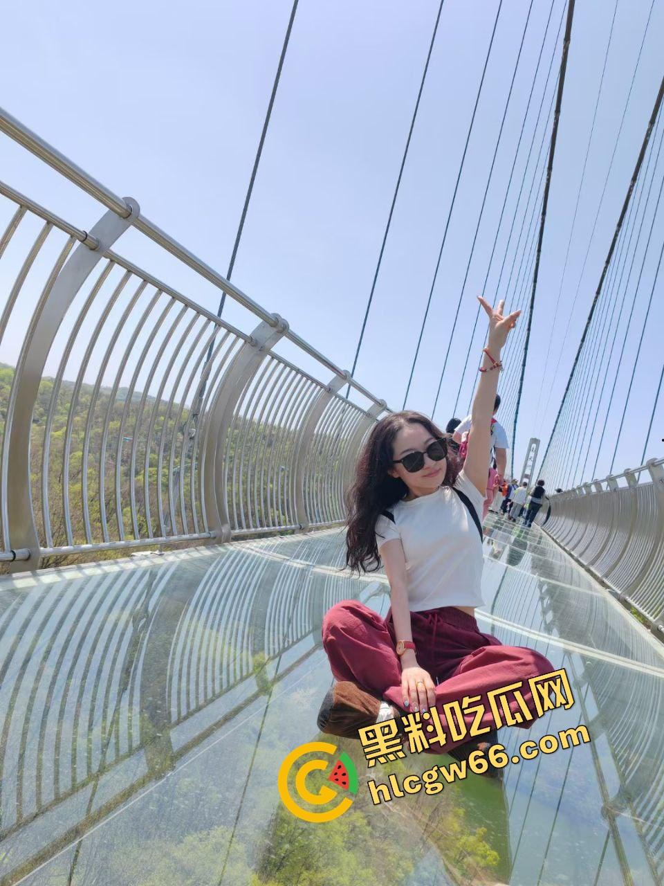 粉丝投稿92年母狗前女友英语老师『潘尧』操到颜射还能打教学电话,骚得不行还装正经! 第7张 粉丝投稿92年母狗前女友英语老师『潘尧』操到颜射还能打教学电话,骚得不行还装正经! 第7张