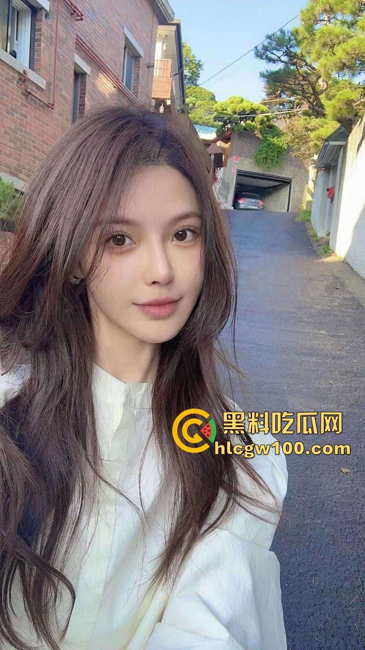 什么叫有事找秘书,没事草秘书?瓜友投稿花点钱拿下00后秘书,每天办公室内扶着桌子直接无套内射开干! 第2张 什么叫有事找秘书,没事草秘书?瓜友投稿花点钱拿下00后秘书,每天办公室内扶着桌子直接无套内射开干! 第2张