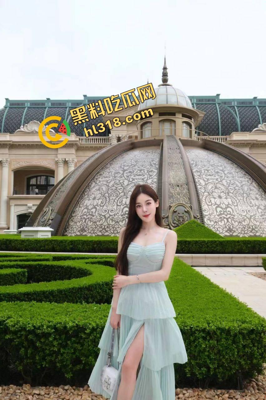 东北精神小妹带闺蜜霸凌妹子,直接让她给自己老弟口,口硬了还让处男老弟直接怼进去释放下! 第6张 东北精神小妹带闺蜜霸凌妹子,直接让她给自己老弟口,口硬了还让处男老弟直接怼进去释放下! 第6张