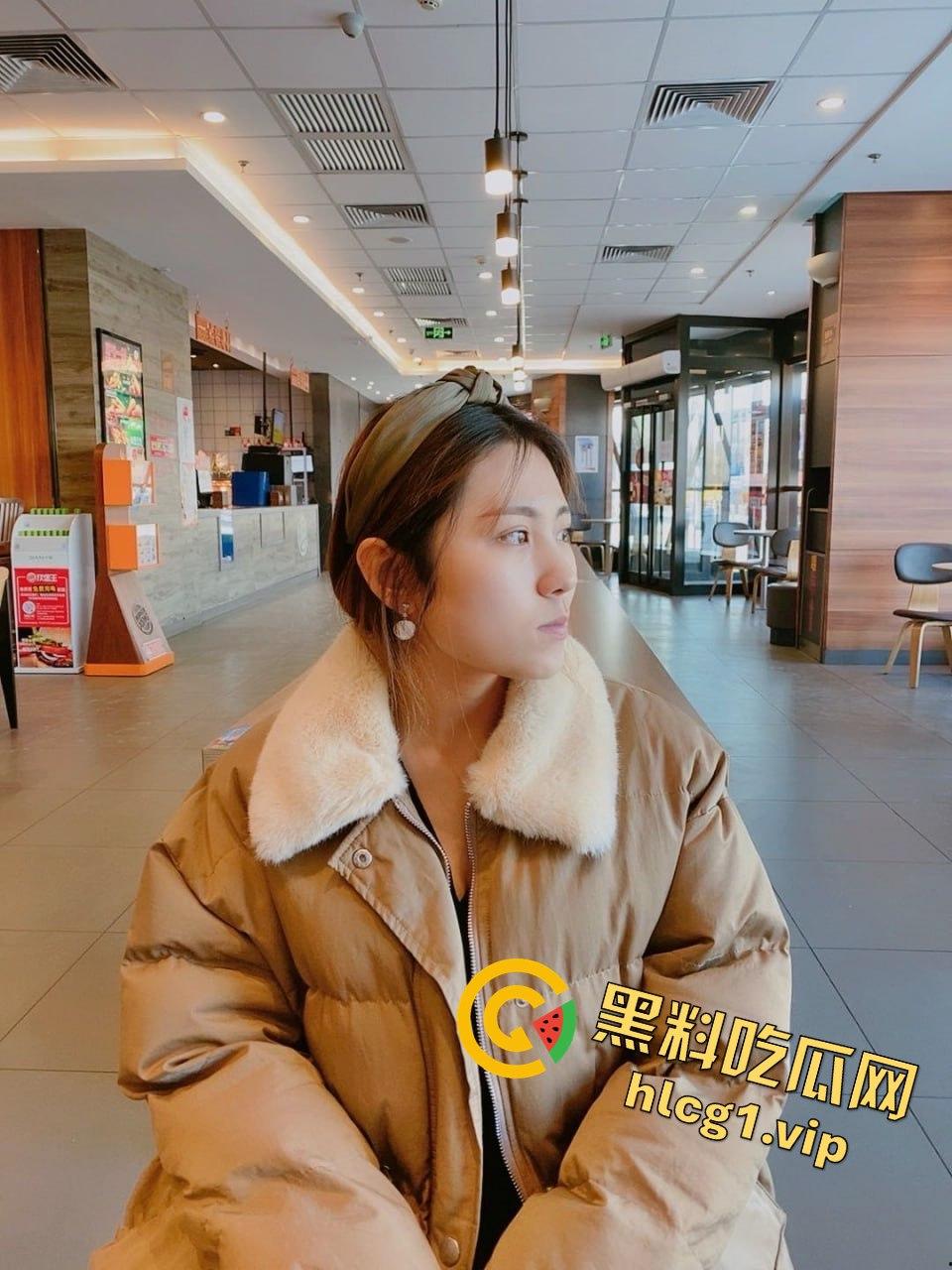 99年宁夏传媒学院美少女李婷啪啪自拍流出!大波嫩妹口活女上,反差婊的极致享受! 第4张 99年宁夏传媒学院美少女李婷啪啪自拍流出!大波嫩妹口活女上,反差婊的极致享受! 第4张