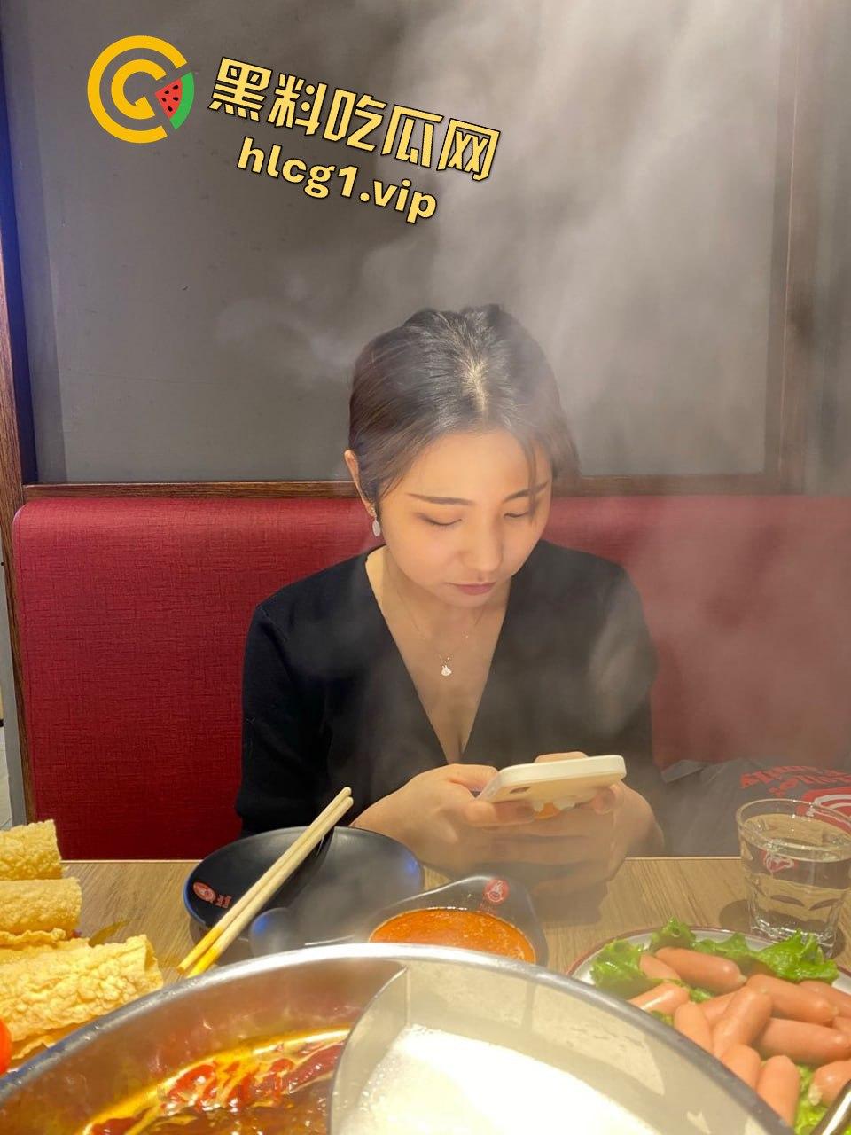 99年宁夏传媒学院美少女李婷啪啪自拍流出!大波嫩妹口活女上,反差婊的极致享受! 第12张 99年宁夏传媒学院美少女李婷啪啪自拍流出!大波嫩妹口活女上,反差婊的极致享受! 第12张