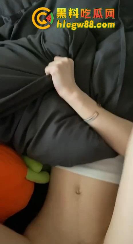 回忆总想哭『思思』是我吃她住她草她的女人,也是我这辈子最舍不得的一个人,离开后才知道什么叫错过! 第9张 回忆总想哭『思思』是我吃她住她草她的女人,也是我这辈子最舍不得的一个人,离开后才知道什么叫错过! 第9张