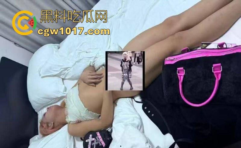 抖音SM网红【蠢萌婵yoch】造谣【暴力黑手s】开淫趴多人运动黑料,纯属炒作起号,露脸道歉澄清! 第9张 抖音SM网红【蠢萌婵yoch】造谣【暴力黑手s】开淫趴多人运动黑料,纯属炒作起号,露脸道歉澄清! 第9张