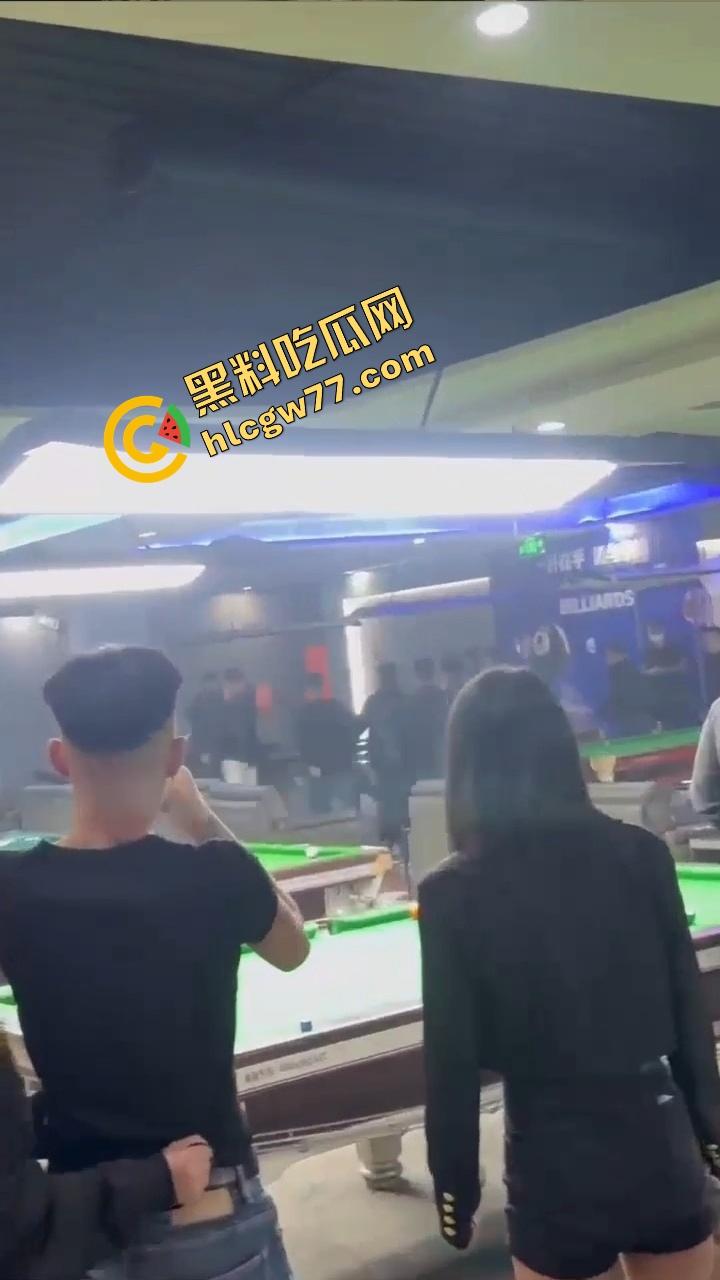 你别惹精神小伙,裤腰带一勒,砍山刀一抽,上来就给你一刀!你以为他是人?他是行走的社会炸弹! 第11张 你别惹精神小伙,裤腰带一勒,砍山刀一抽,上来就给你一刀!你以为他是人?他是行走的社会炸弹! 第11张