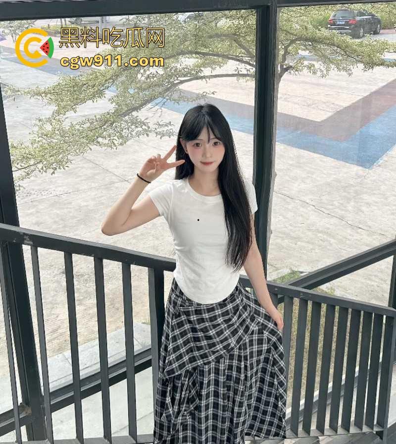 长春师范大学可爱女大【李亚媚】被富二代炮友玩腻后曝光,骑脸舔穴坐屌自慰,反差感冲破天际! 第1张 长春师范大学可爱女大【李亚媚】被富二代炮友玩腻后曝光,骑脸舔穴坐屌自慰,反差感冲破天际! 第1张