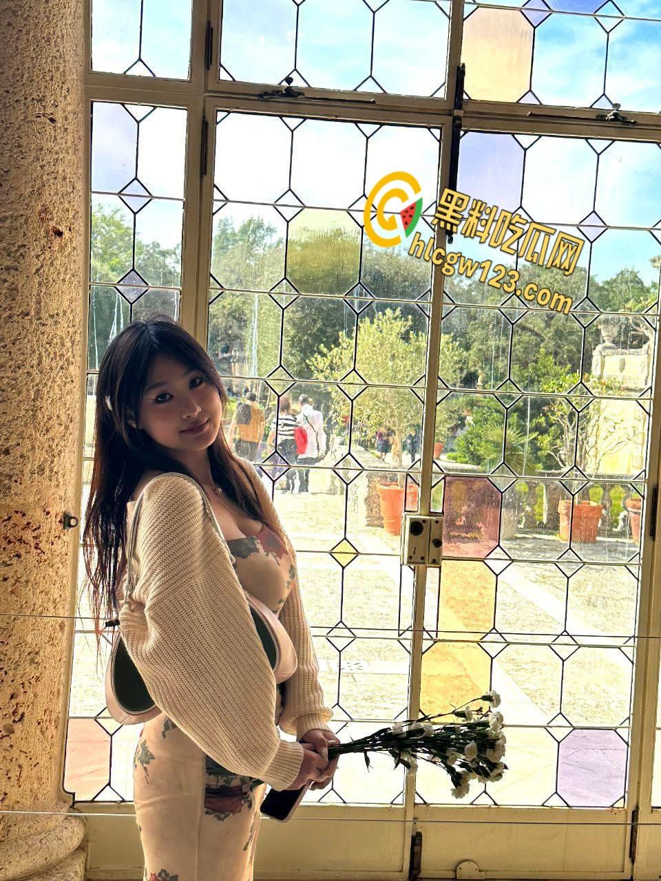 高颜值反差婊【贺晓晓】被前男友曝光 , 露脸舔屌玩到拉丝 撅臀掰逼无套后入! 第7张 高颜值反差婊【贺晓晓】被前男友曝光 , 露脸舔屌玩到拉丝 撅臀掰逼无套后入! 第7张