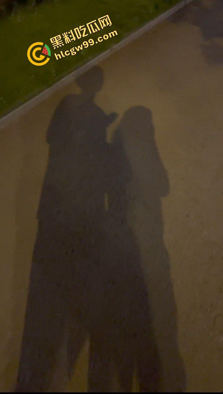 单男社交软件网聊年轻少妇『周芳茹』婚后约会出轨弟弟,散步至酒店全裸口交上位抱操!独家曝光流出! 第5张 单男社交软件网聊年轻少妇『周芳茹』婚后约会出轨弟弟,散步至酒店全裸口交上位抱操!独家曝光流出! 第5张