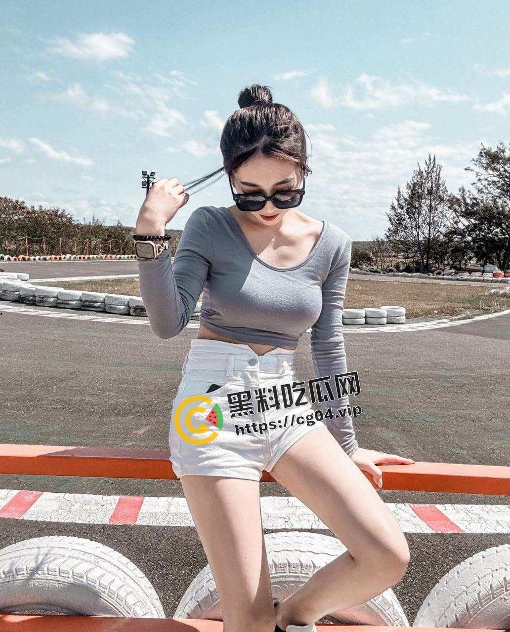 台湾高颜值主播 胡小U IG粉丝七千 私密视频被渣男前男友流出 口爆吞精 蛋糕都做成屌一样的骚货  第2张