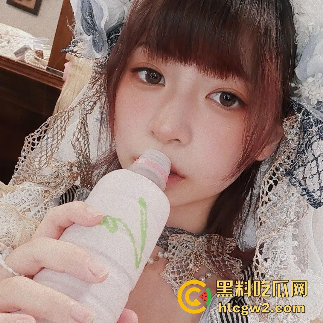 清纯嫩模【小黑喵】惨遭前男友曝光!性爱影片流出,反差太大看得人欲火焚身! 第16张 清纯嫩模【小黑喵】惨遭前男友曝光!性爱影片流出,反差太大看得人欲火焚身! 第16张