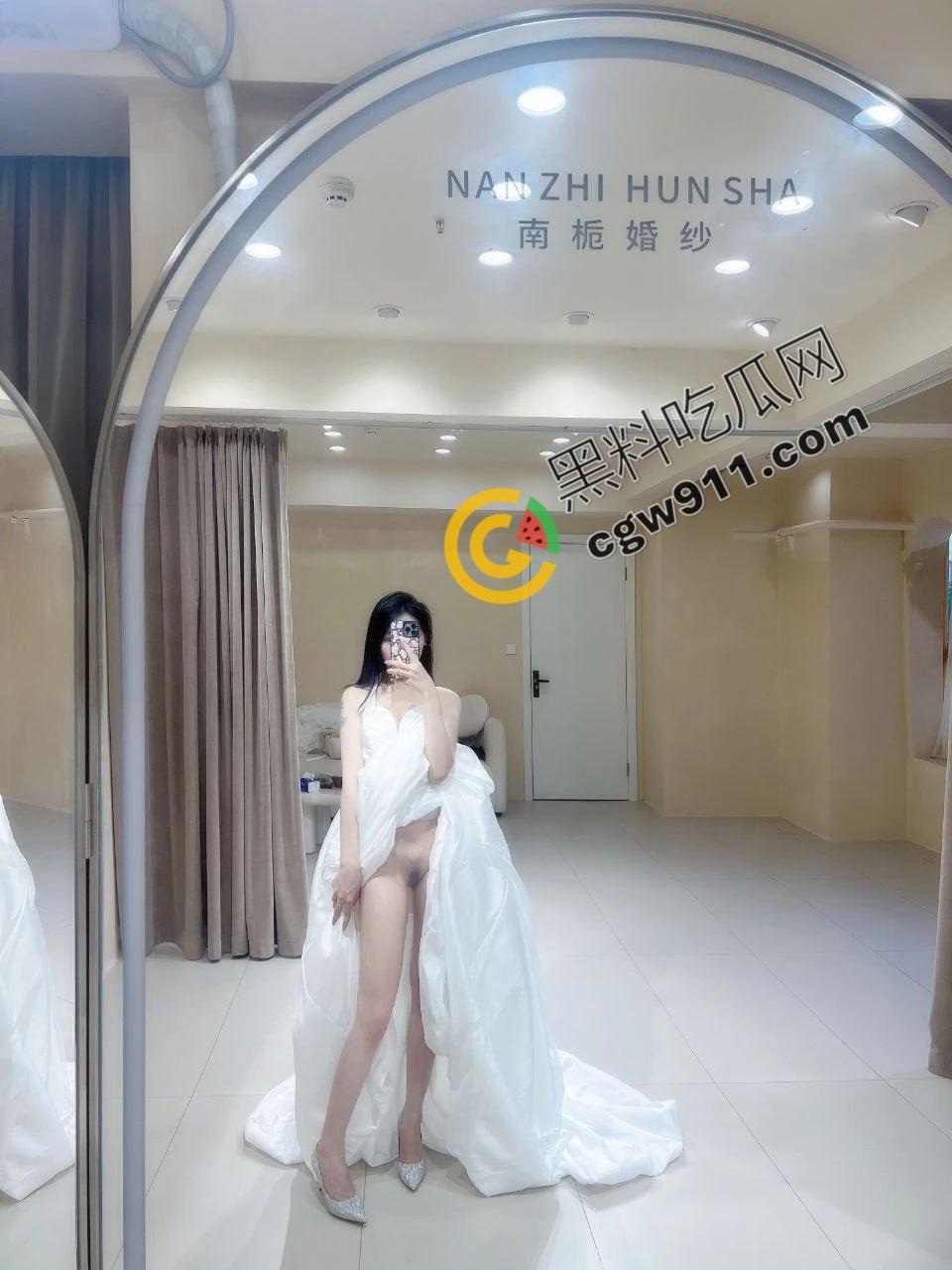 江苏盐城女神级准新娘【金茜媛】新婚前夕跟摄影师3P!皮肤雪白,粉嫩一线天骚穴,疯狂淫乱派火爆全网 第4张 江苏盐城女神级准新娘【金茜媛】新婚前夕跟摄影师3P!皮肤雪白,粉嫩一线天骚穴,疯狂淫乱派火爆全网 第4张