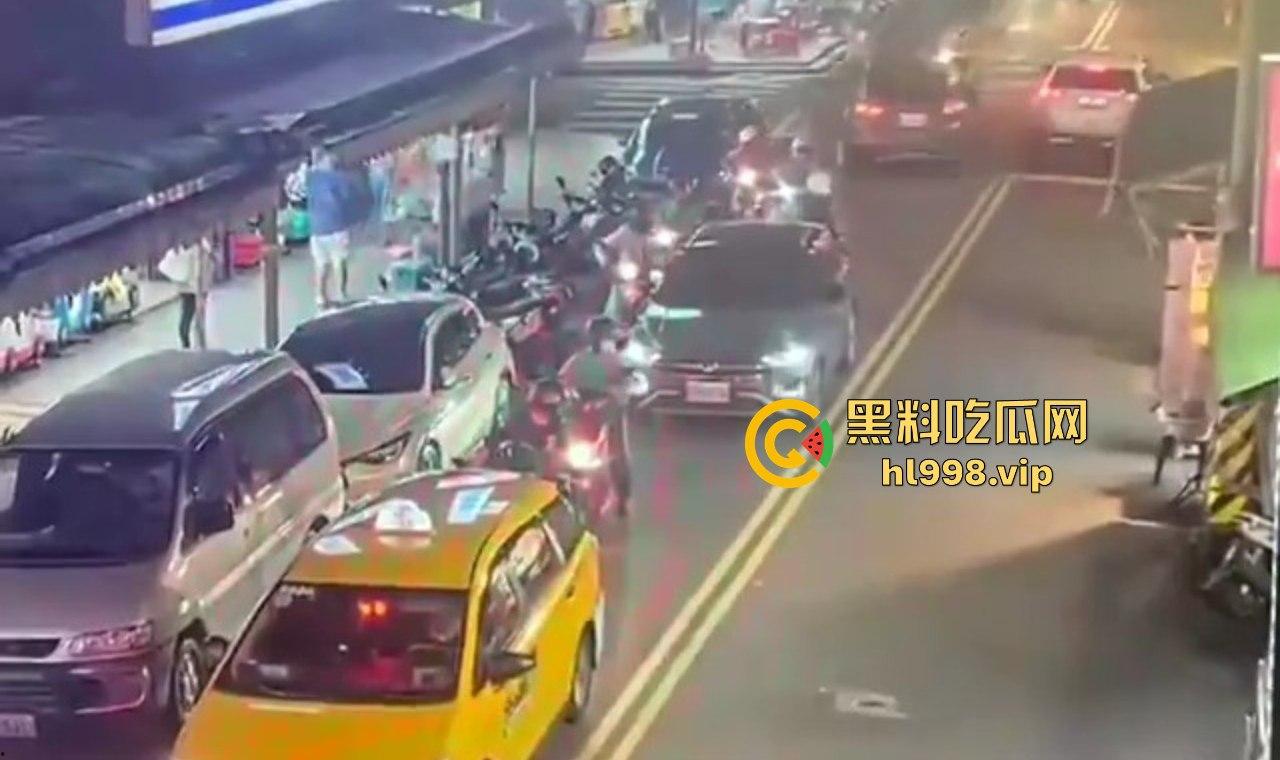 台北熊孩子偷开爷爷车,狂飙撞死三人!小命不当回事,惨剧震惊全台! 第8张 台北熊孩子偷开爷爷车,狂飙撞死三人!小命不当回事,惨剧震惊全台! 第8张