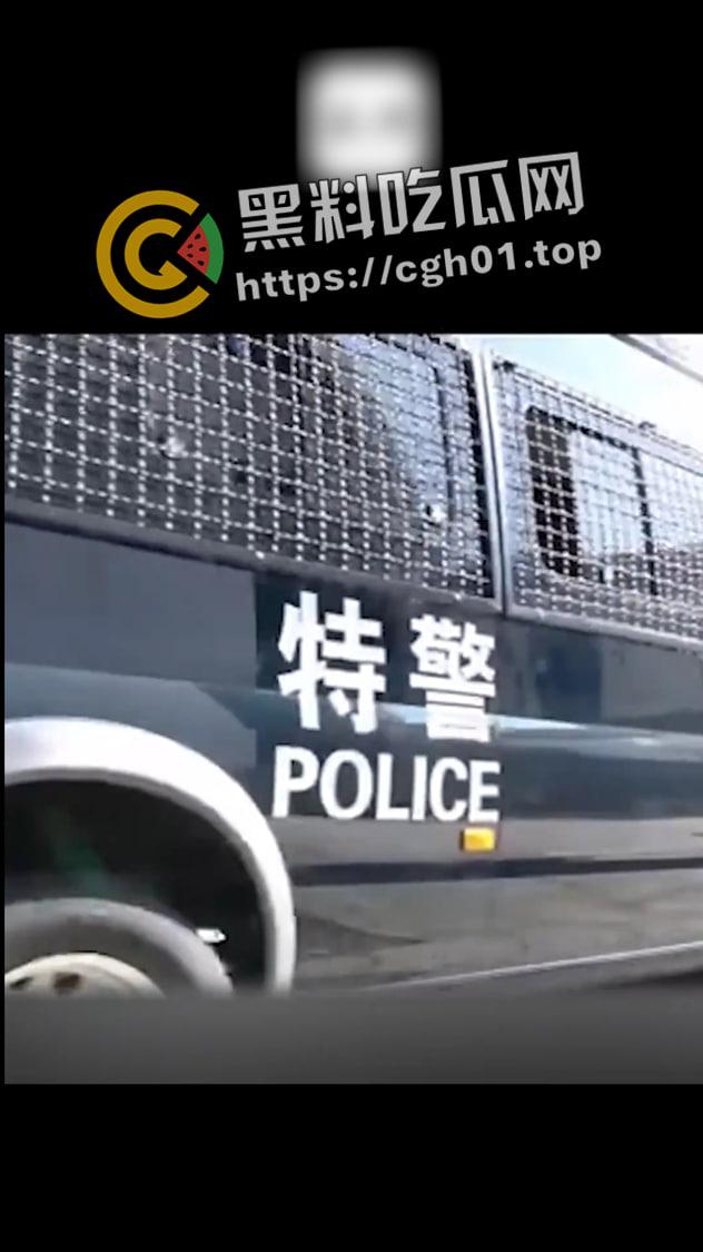 原贵州黔南州长【钟阳】包养五十多名男妃 性生活一次需要十几名男人满足 女高官淫趴视频被流出 第2张 原贵州黔南州长【钟阳】包养五十多名男妃 性生活一次需要十几名男人满足 女高官淫趴视频被流出 第2张