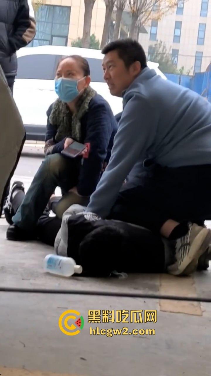 山东淄博小伙偷宝马车被车主发现当街扣押 年纪轻轻就在警局记录在册了 第5张 山东淄博小伙偷宝马车被车主发现当街扣押 年纪轻轻就在警局记录在册了 第5张