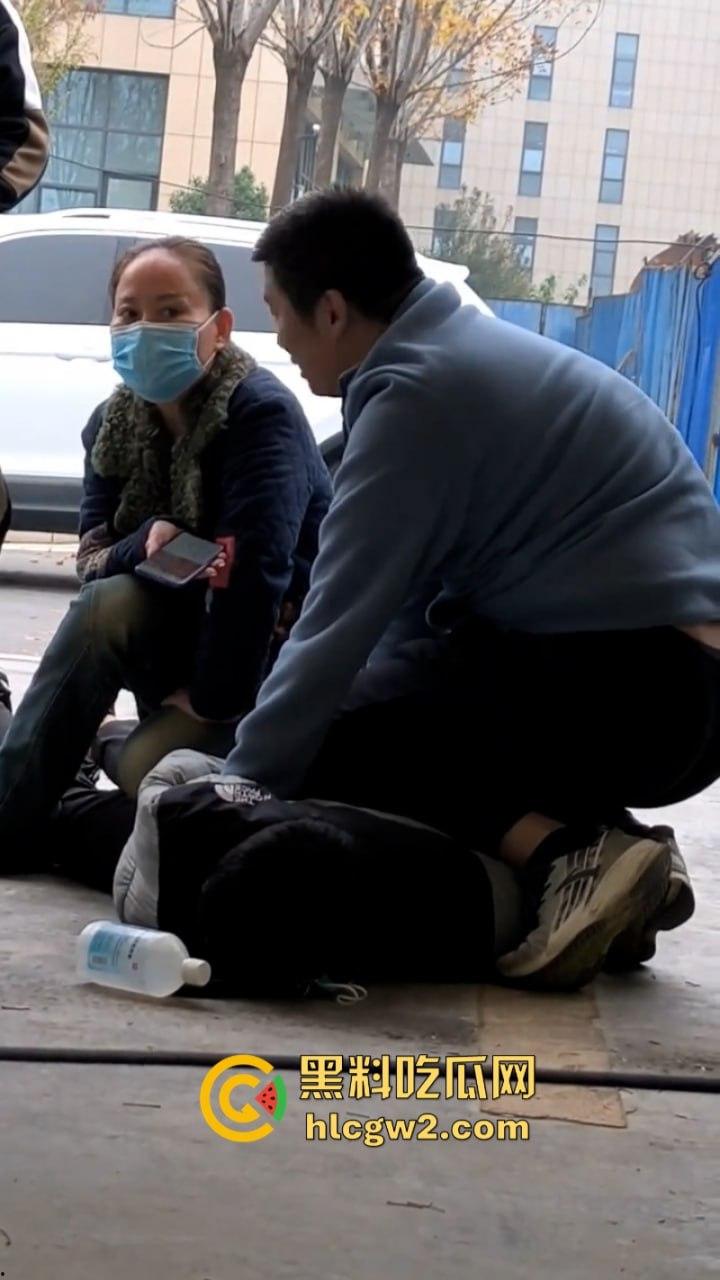 山东淄博小伙偷宝马车被车主发现当街扣押 年纪轻轻就在警局记录在册了 第6张 山东淄博小伙偷宝马车被车主发现当街扣押 年纪轻轻就在警局记录在册了 第6张