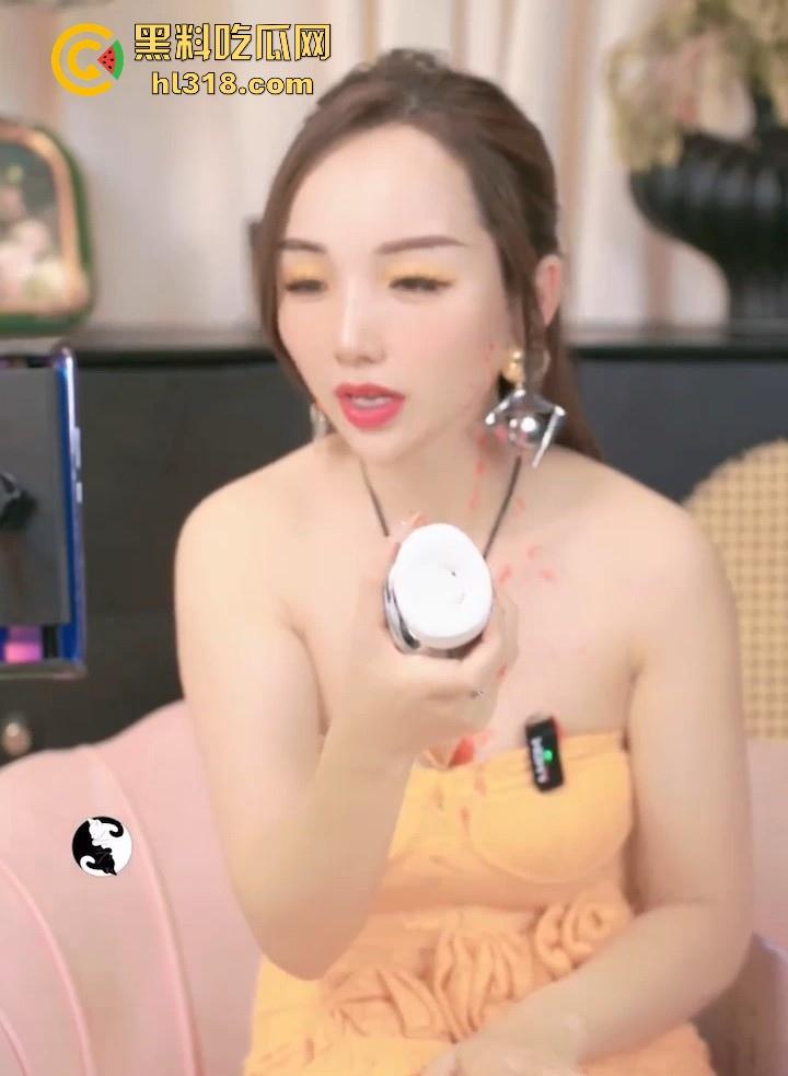 黑料性爱课堂又来啦！性爱导师超长直播讲解，异地恋震动球与滴蜡玩法，各位尝试的时候别买错蜡烛噢！  第8张