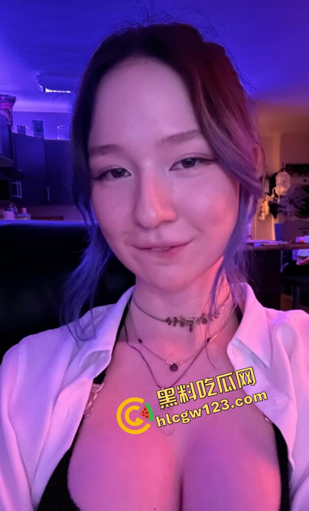 渭南骚妇胸口奶浪翻涌、逼水狂喷像高压水枪,衣服湿成透明避孕套,干到一半被她儿子撞见! 第10张 渭南骚妇胸口奶浪翻涌、逼水狂喷像高压水枪,衣服湿成透明避孕套,干到一半被她儿子撞见! 第10张