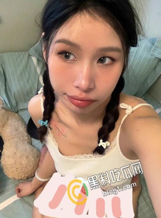 上海艺术学院极品身材 身高175的舞蹈女孩 刘颖 被渣男Pua不成 曝光性爱视频泄愤！  第2张