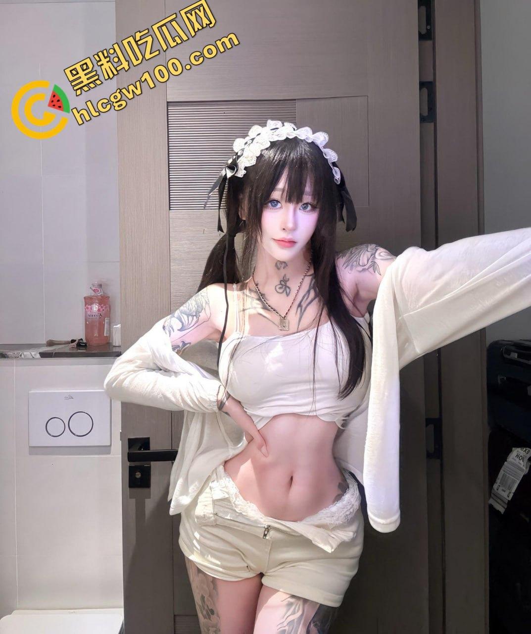 抖音X网黄【九条南无】,白虎骚穴骑脸自慰,倒立扣b三门齐开真是一个人形肉便器! 第6张 抖音X网黄【九条南无】,白虎骚穴骑脸自慰,倒立扣b三门齐开真是一个人形肉便器! 第6张