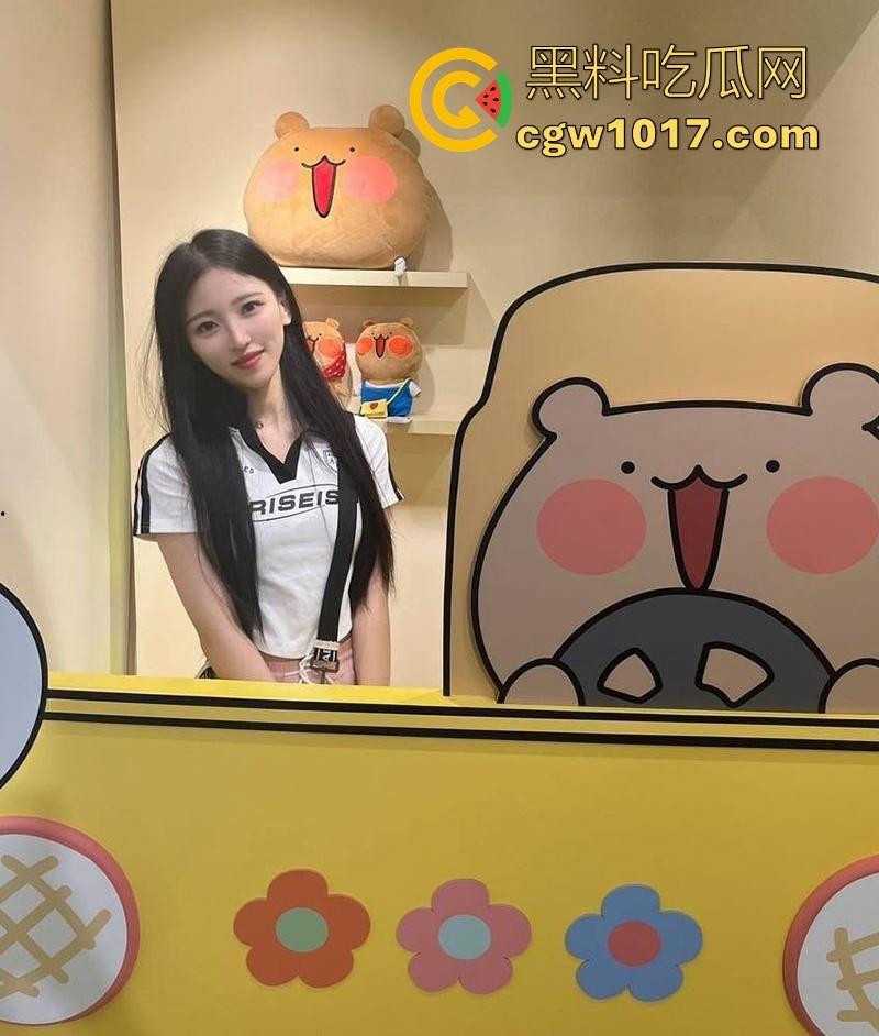 二次元coser少女【刘姿晴】被金主包养调教,清纯coser变淫荡母狗,姿势不停切换,狂操嫩穴叫声勾魂骚浪! 第2张 二次元coser少女【刘姿晴】被金主包养调教,清纯coser变淫荡母狗,姿势不停切换,狂操嫩穴叫声勾魂骚浪! 第2张