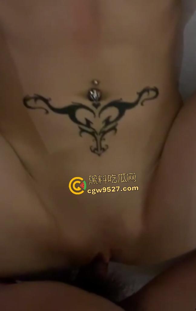 反差母狗【黄乔欣】被金主调教成淫奴!清纯脸蛋竟带上狗链,口交完后还嗦金主的脚趾,真香! 第5张 反差母狗【黄乔欣】被金主调教成淫奴!清纯脸蛋竟带上狗链,口交完后还嗦金主的脚趾,真香! 第5张