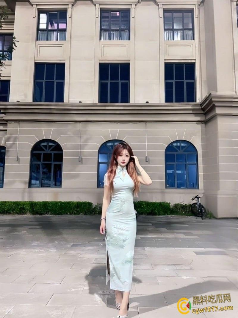 浙江广播电视大学【马昕悦】极品学生妹性爱视频流出,出租屋给男友口交深喉,后入爆操尖叫连连! 第2张 浙江广播电视大学【马昕悦】极品学生妹性爱视频流出,出租屋给男友口交深喉,后入爆操尖叫连连! 第2张