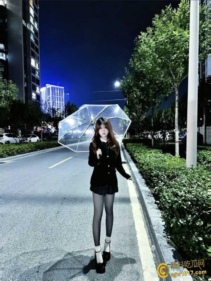 浙江广播电视大学【马昕悦】极品学生妹性爱视频流出,出租屋给男友口交深喉,后入爆操尖叫连连! 第4张 浙江广播电视大学【马昕悦】极品学生妹性爱视频流出,出租屋给男友口交深喉,后入爆操尖叫连连! 第4张