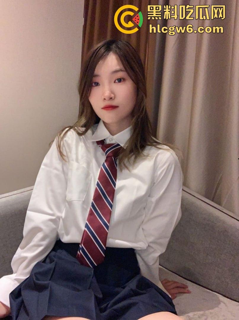 南京中医药大学红发学生妹『 徐思涵』陪金主伴游 白天是摄影师晚上是肉便器 情趣内衣换着花样骚视频流出! 第4张 南京中医药大学红发学生妹『 徐思涵』陪金主伴游 白天是摄影师晚上是肉便器 情趣内衣换着花样骚视频流出! 第4张