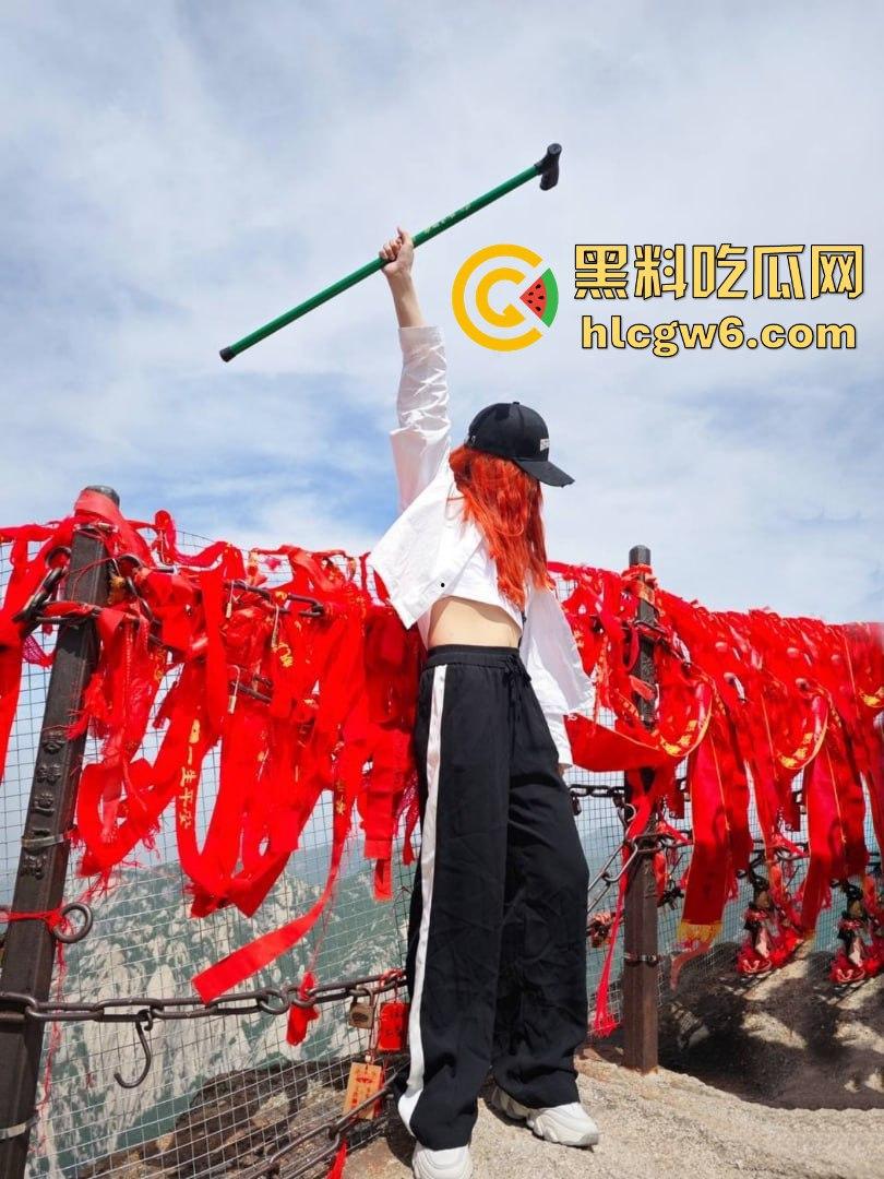 南京中医药大学红发学生妹『 徐思涵』陪金主伴游 白天是摄影师晚上是肉便器 情趣内衣换着花样骚视频流出! 第16张 南京中医药大学红发学生妹『 徐思涵』陪金主伴游 白天是摄影师晚上是肉便器 情趣内衣换着花样骚视频流出! 第16张