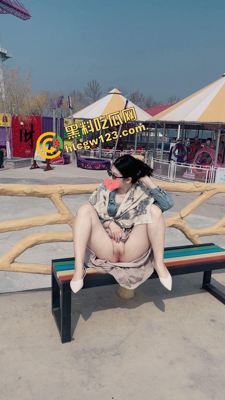 极品人妻被金主包养拍不雅露出片,公园掰穴超市自慰厕所舔脚,潮喷暴操这下老公还能装看不见? 第5张 极品人妻被金主包养拍不雅露出片,公园掰穴超市自慰厕所舔脚,潮喷暴操这下老公还能装看不见? 第5张