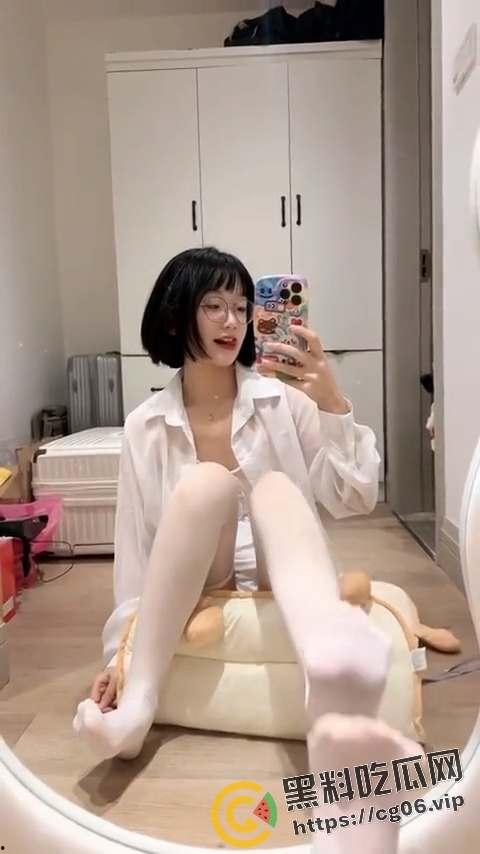 开盒超级烧鸡【王胜利】!盯射女神 阿黑颜大师 风骚反差萝莉 维密圈烧鸡 第3张 开盒超级烧鸡【王胜利】!盯射女神 阿黑颜大师 风骚反差萝莉 维密圈烧鸡 第3张