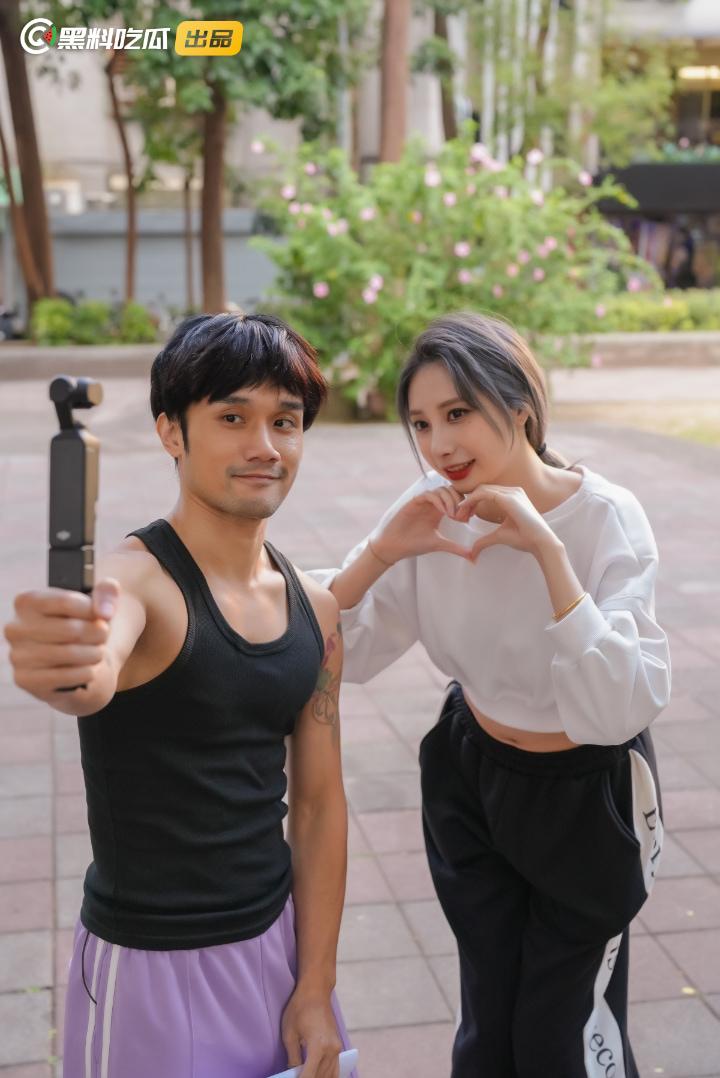 黑料吃瓜网出品-《江南第一小屌童锦程798&吴柳芳之花小龙&王老师爱情故事》第五集! 第2张 黑料吃瓜网出品-《江南第一小屌童锦程798&吴柳芳之花小龙&王老师爱情故事》第五集! 第2张