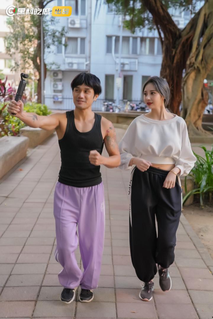 黑料吃瓜网出品-《江南第一小屌童锦程798&吴柳芳之花小龙&王老师爱情故事》第五集! 第3张 黑料吃瓜网出品-《江南第一小屌童锦程798&吴柳芳之花小龙&王老师爱情故事》第五集! 第3张