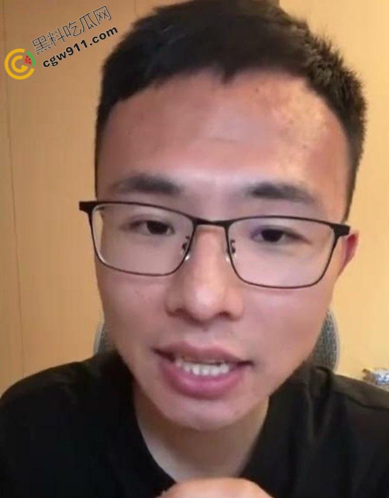 河南抖音博主【户晨风】酒店厕所大战女粉丝视频流出!白皙肌肤美乳乱颤,疯传全网激起狂潮! 第2张 河南抖音博主【户晨风】酒店厕所大战女粉丝视频流出!白皙肌肤美乳乱颤,疯传全网激起狂潮! 第2张