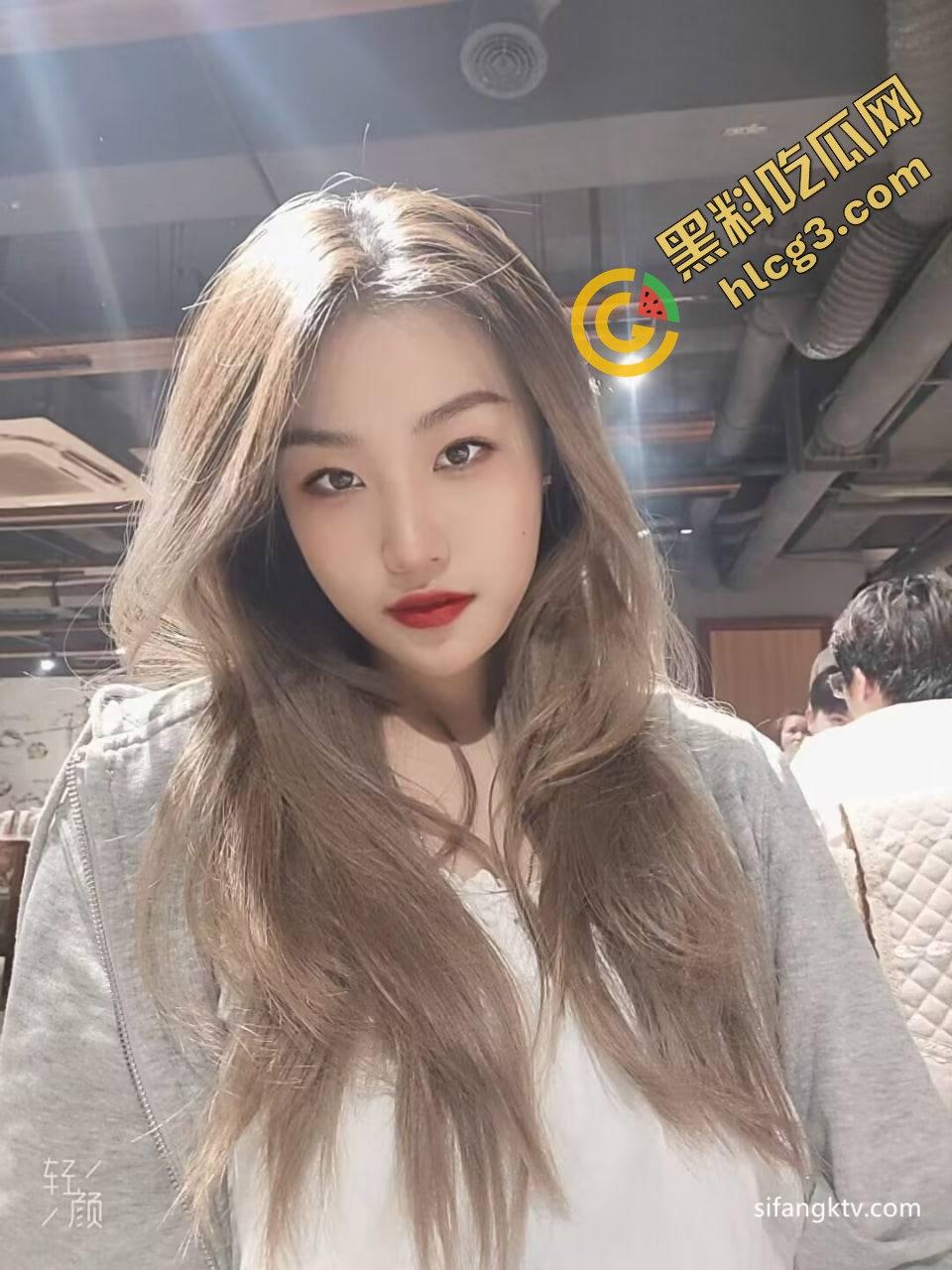 大连外国语大学骚贱母狗『王睿』下海兼职约炮多金钱男友 女上位骑乘疯狂摇曳 榨精视频泄密曝出! 第3张 大连外国语大学骚贱母狗『王睿』下海兼职约炮多金钱男友 女上位骑乘疯狂摇曳 榨精视频泄密曝出! 第3张