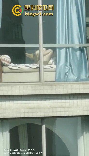 瓜友用华为手机偷拍邻居女孩看毛片自嗨!真TM清晰,以后干这事还是把窗帘拉上!这波偷拍真遥遥领先! 第8张 瓜友用华为手机偷拍邻居女孩看毛片自嗨!真TM清晰,以后干这事还是把窗帘拉上!这波偷拍真遥遥领先! 第8张