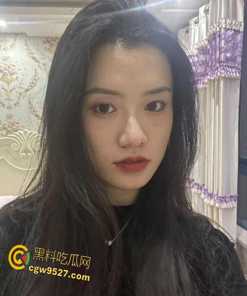 青岛已婚少妇【林昕怡】,酒店调教视频曝光,被金主骑乘口爆,扇臀玩穴调教,场面淫靡不堪 ! 第3张 青岛已婚少妇【林昕怡】,酒店调教视频曝光,被金主骑乘口爆,扇臀玩穴调教,场面淫靡不堪 ! 第3张