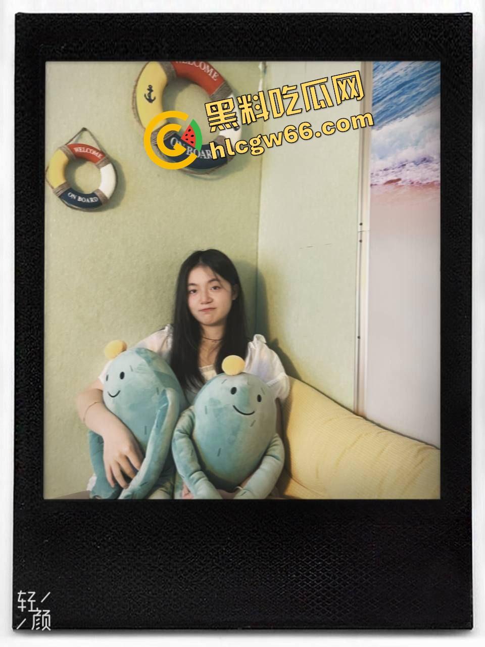 赣州【赵茜茜】被男友后入爆操，镜子前掰腿挺奶自拍骚态百出，Q弹奶浓密逼毛分手被曝光！  第2张