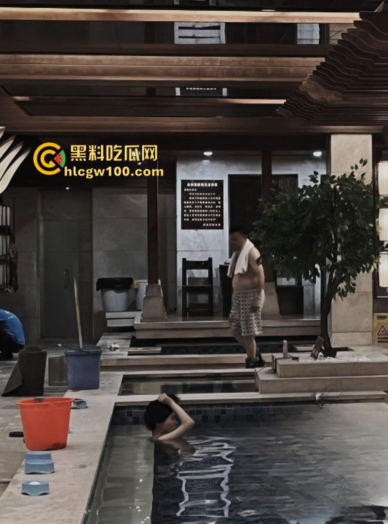 推特凌辱S超大尺度户外调教巨骚母狗 弹射抽鞭/站立撒尿/地铁露出/k9人型母畜 践踏女人尊严  第19张