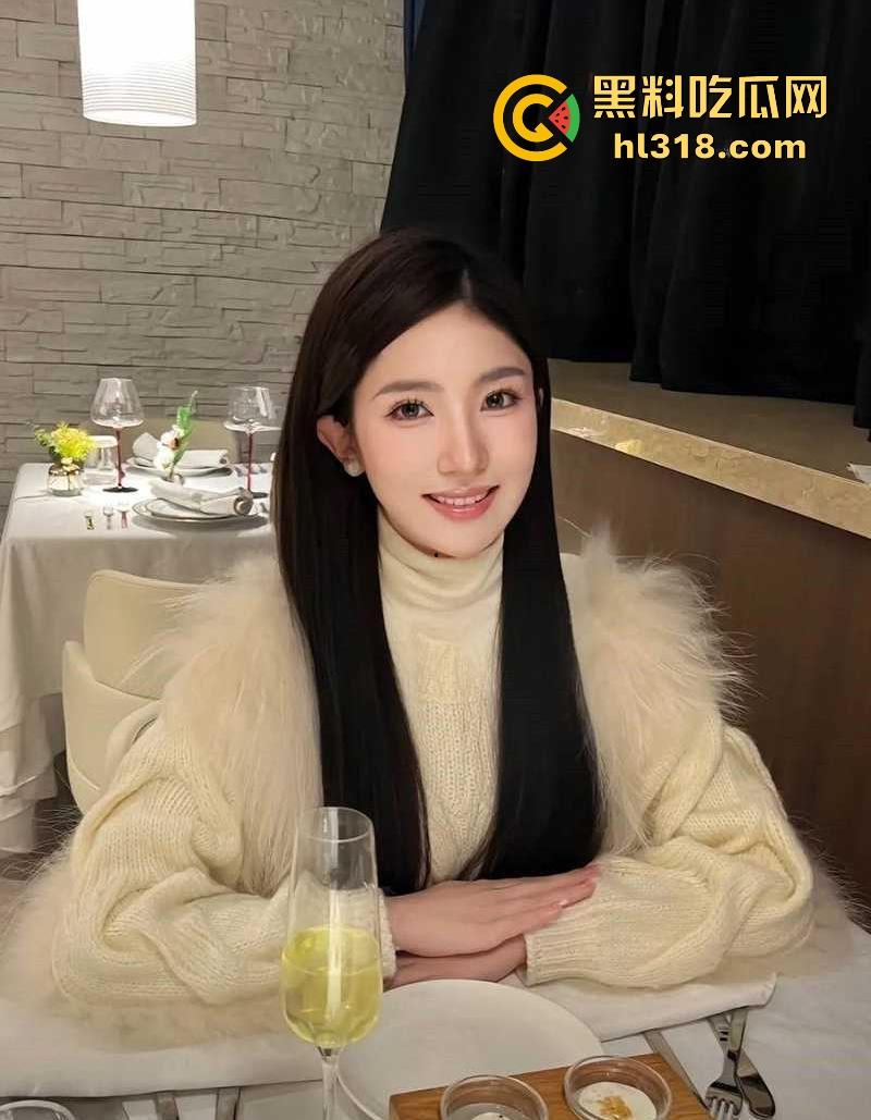 广东工业大学【杨慕】极品高颜值性感校园女神，与学弟在酒店约炮玩3P，前后夹击，花式爆操，边口交边挨操！  第3张