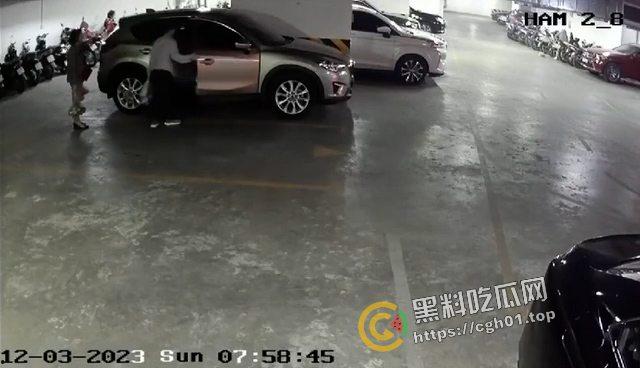 得不到就毁掉！男子直接撞死刚从小三车上下来的妻子  这个才叫真爱 第1张