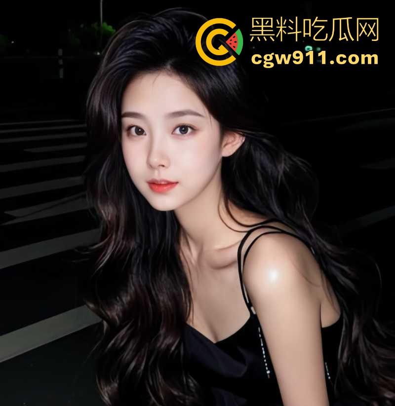 湖北武汉清纯女幼师【林潇潇】浴室激情裸聊自慰，揉奶晃奶诱惑炮友，掰逼扣穴淫水流淌！  第1张