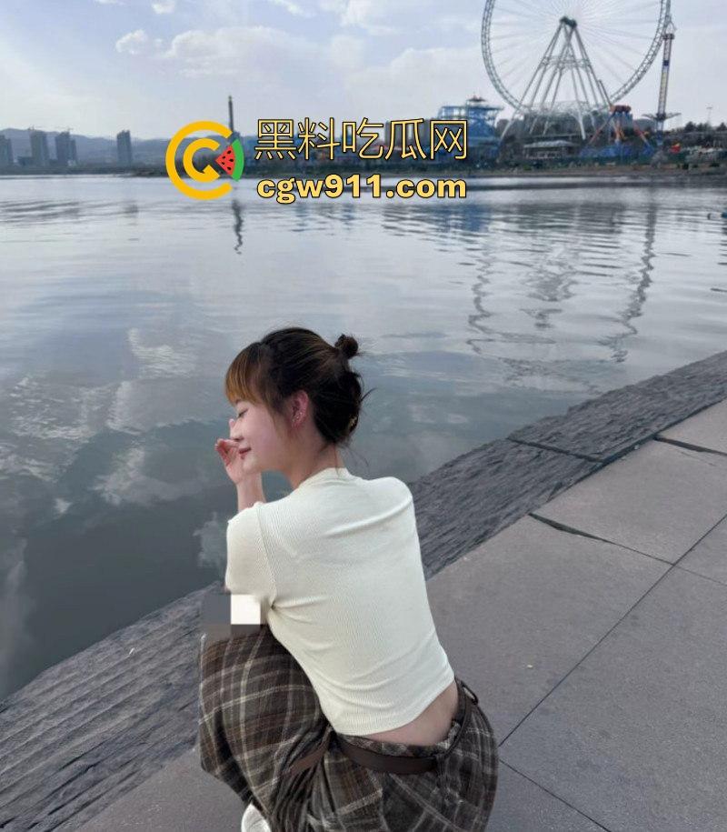 武汉金融学院【赵绘奕】为泄欲软件约炮，拍自慰视频色诱炮友，不料操完后遭其翻脸不认人将其视频曝光！  第4张