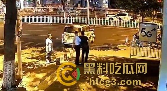 河南漯河暴力执法！男子举报警察查酒驾期间遭暴力搜车与殴打，行车记录仪被强行夺走！  第7张