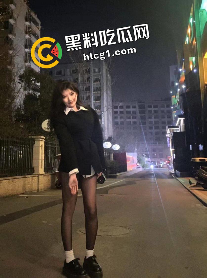 杭州自媒体公司美女主播被潜规则 甜美少女被迫吃鸡吞精 老板视角视频流出  第5张