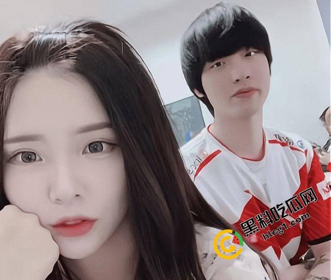 前WE战队大舅子前妻「金提莫」下海首部福利大片,水晶棒激情自慰喷射全记录! 第2张 前WE战队大舅子前妻「金提莫」下海首部福利大片,水晶棒激情自慰喷射全记录! 第2张