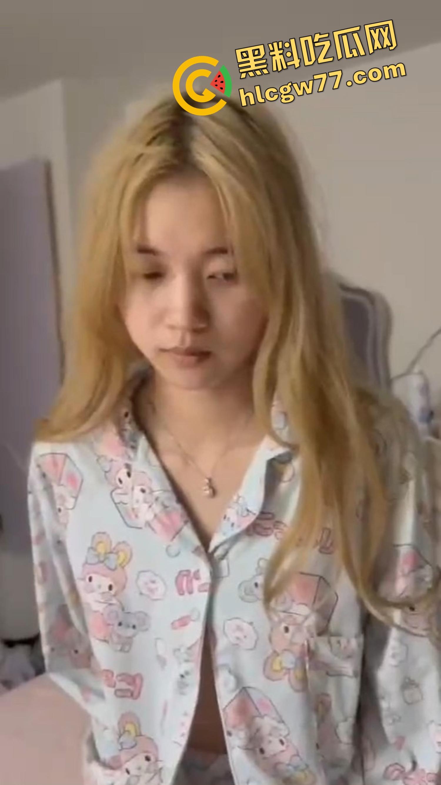 重庆高颜值女网红一边装处女一边玩出轨，两段说辞打脸， 一次出来卖和第二次出来卖的故事？  第14张